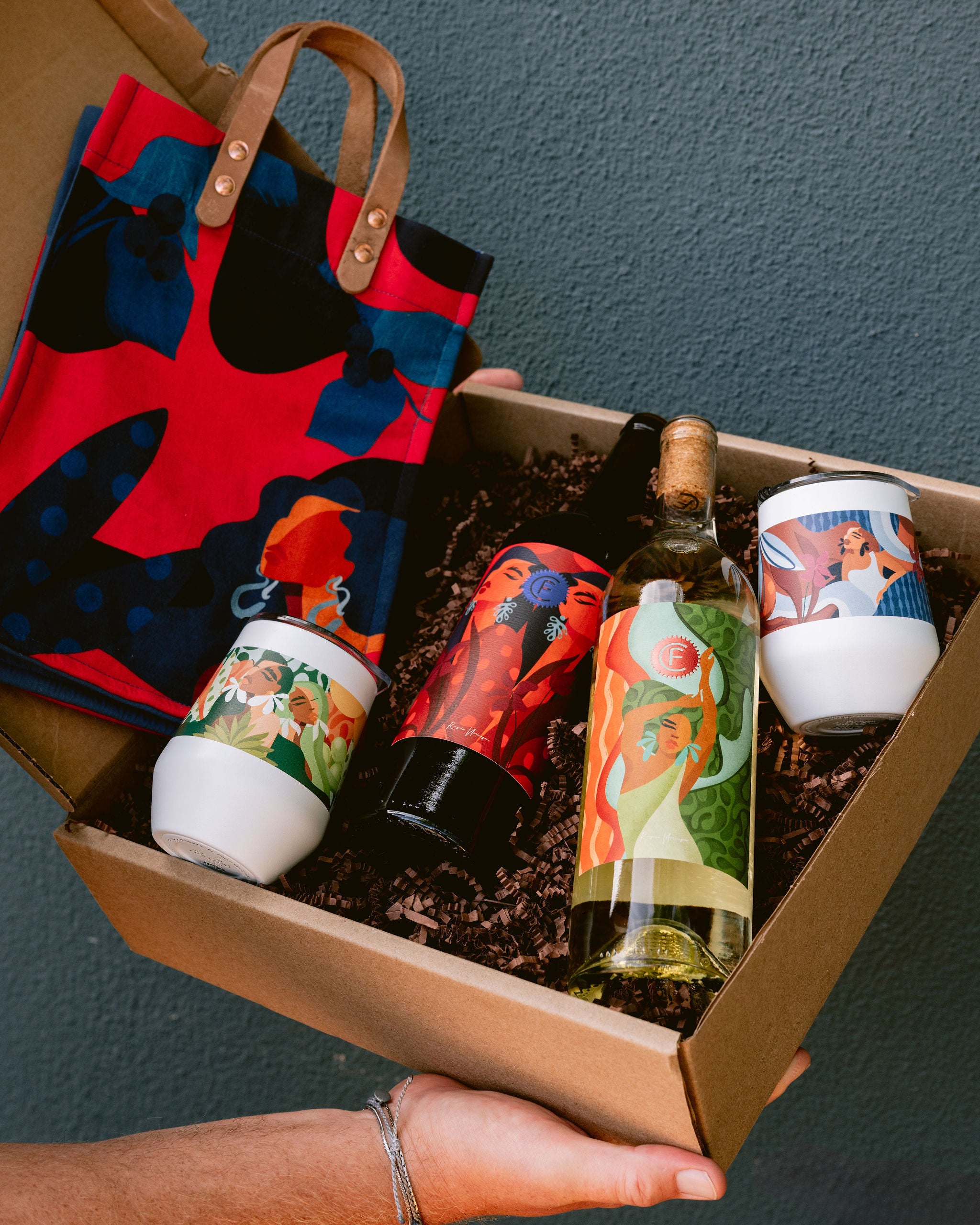 Reyna Noriega's Artist Collection