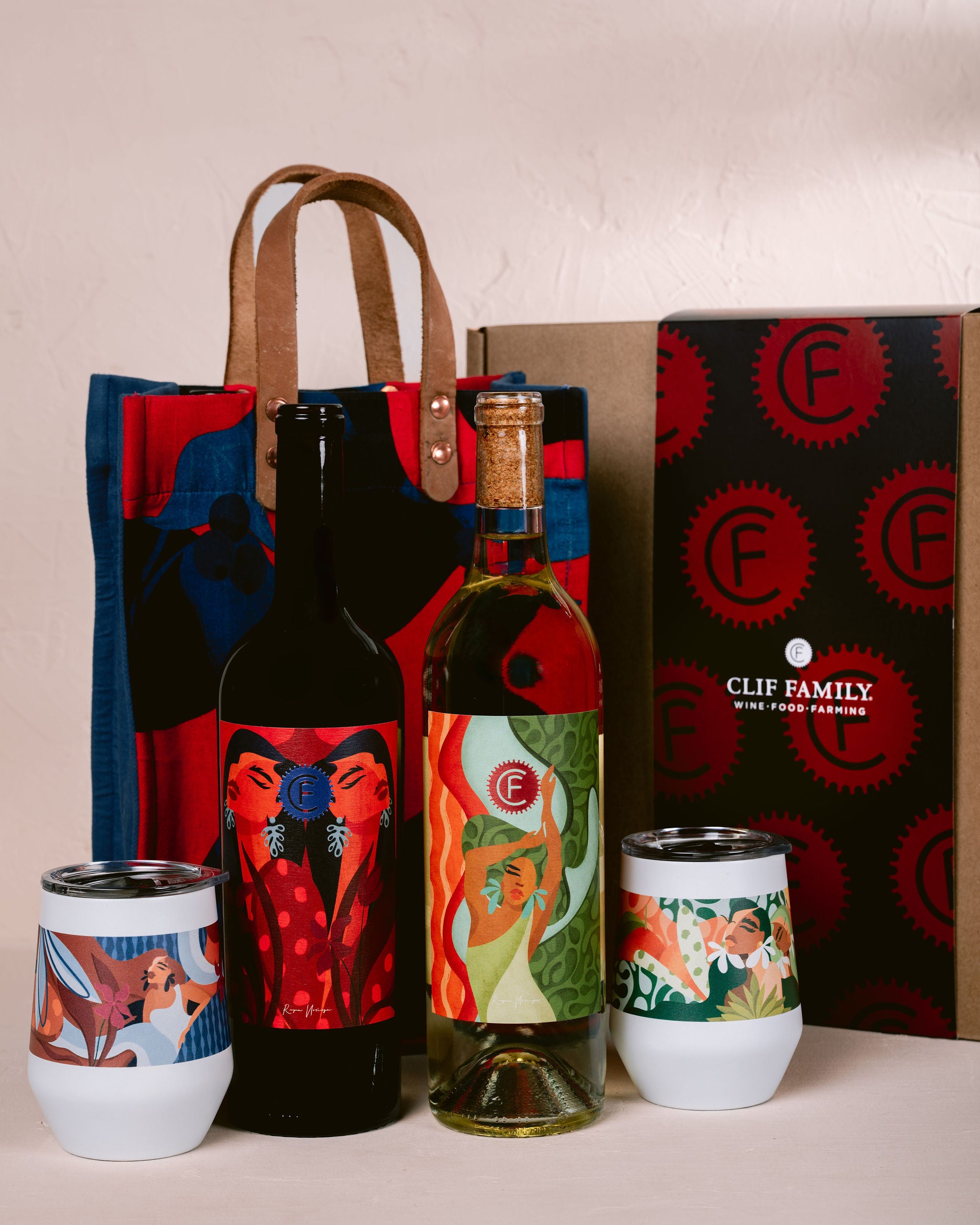 Reyna Noriega's Artist Collection
